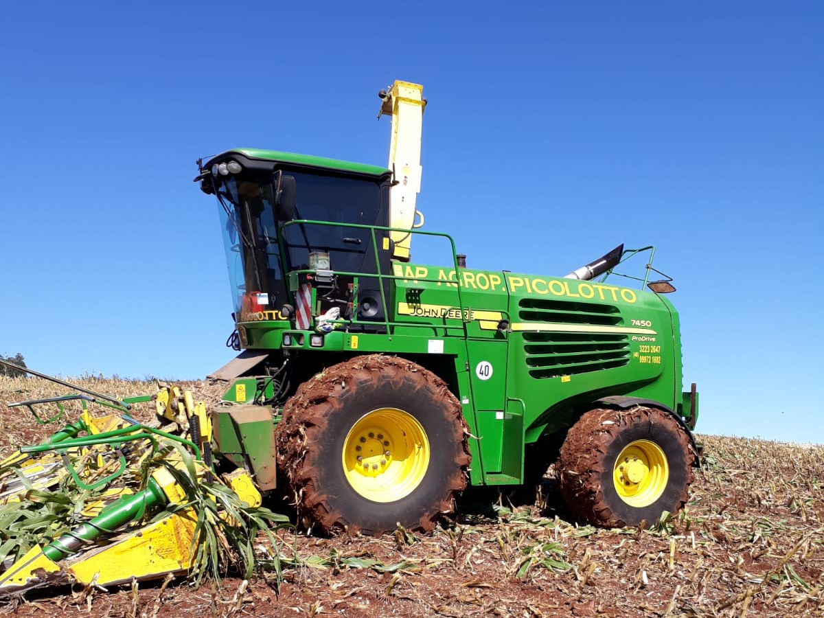 John Deere 7450i
